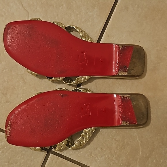 CL Marilla Flat Metallic Red Sole Slide Sandal - Picture 5 of 9